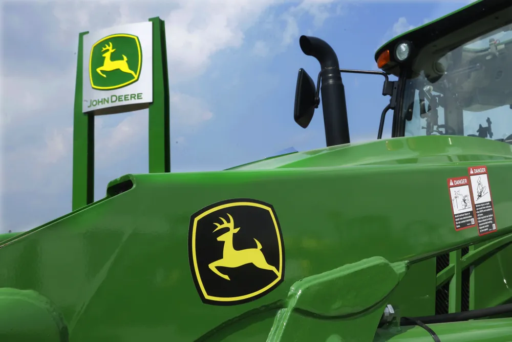 FTC Files Lawsuit Against John Deere Over Farmers' Right to Repair Equipment