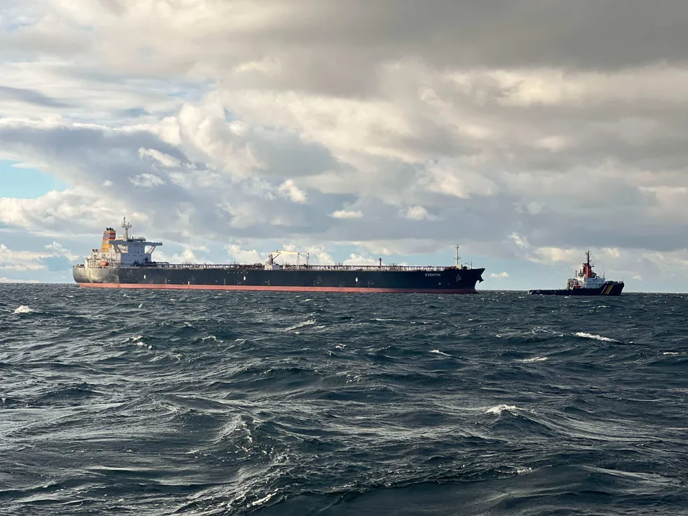 Germany Takes Urgent Action to Secure Stranded Russian 'Shadow Fleet' Oil Tanker in Baltic Sea