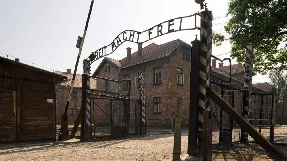 Germany Cancels Controversial Auction of Holocaust Artefacts
