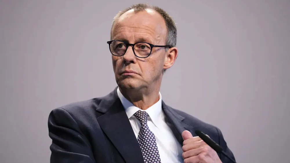 Germany's SPD Approves Coalition Deal, Clearing Path for Merz's Leadership