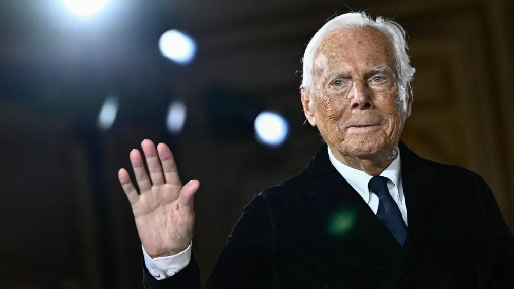 Thousands bid farewell to fashion icon Giorgio Armani in Milan