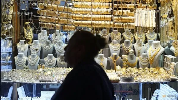Gold Prices Surpass $5,000 Amid Geopolitical Tensions