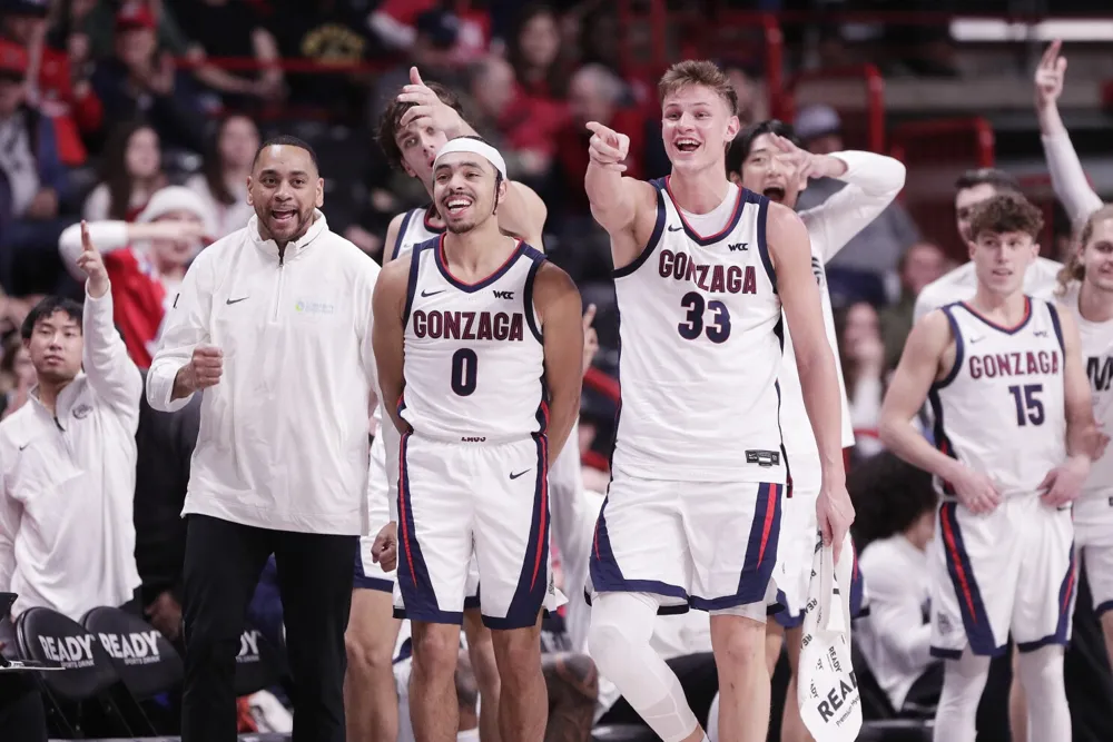 Gonzaga Dominates Portland with an 81-50 Win