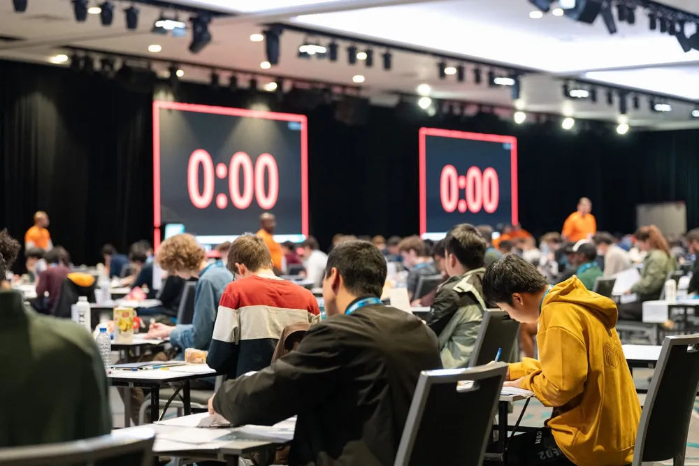 Google and OpenAI Achieve Historic Gold Medals at International Mathematical Olympiad