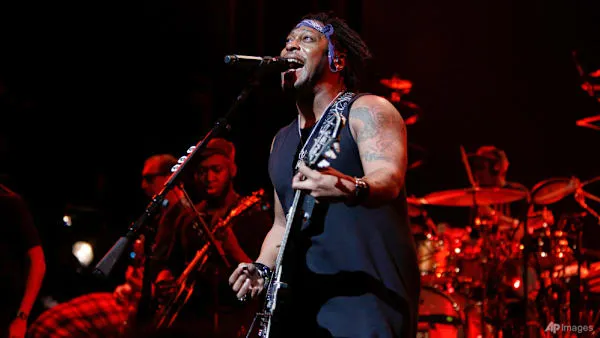Grammy-winning R&B singer D’Angelo passes away at 51