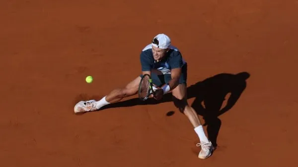 Holger Rune Claims Barcelona Open Title After Defeating Carlos Alcaraz