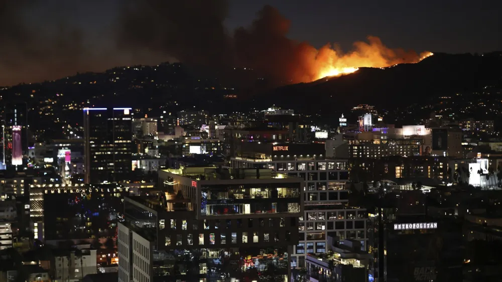 Hollywood Sign Not on Fire Despite Viral Claims; Images Found to be Fake