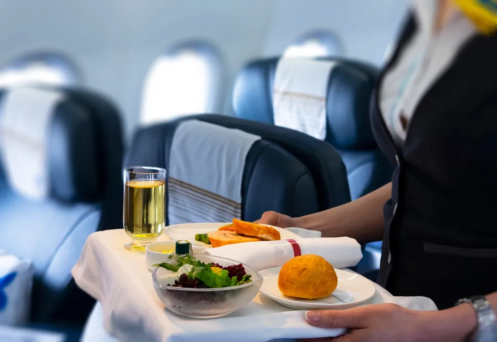 Hong Kong Airlines Urged to Enhance In-Flight Meal Safety After Food Poisoning Cases