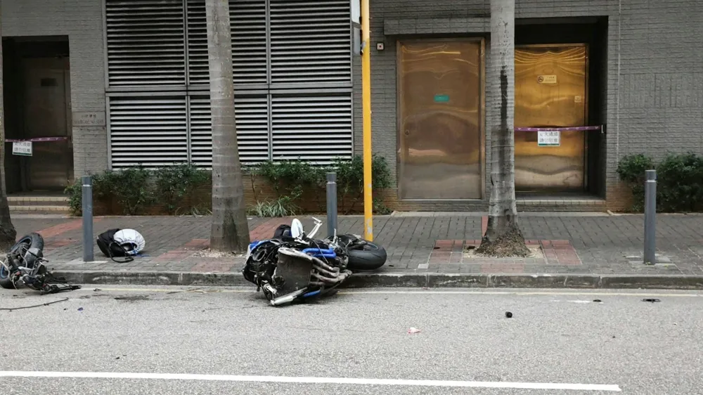 Hong Kong Customs Officer Arrested for Intervening in Police Pursuit of Motorcyclist