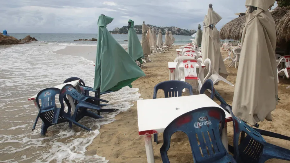 Hurricane Polo Delivers Devastating Rains to Mexico's Coast as Tropical Storm Nolo Threatens Hawaii