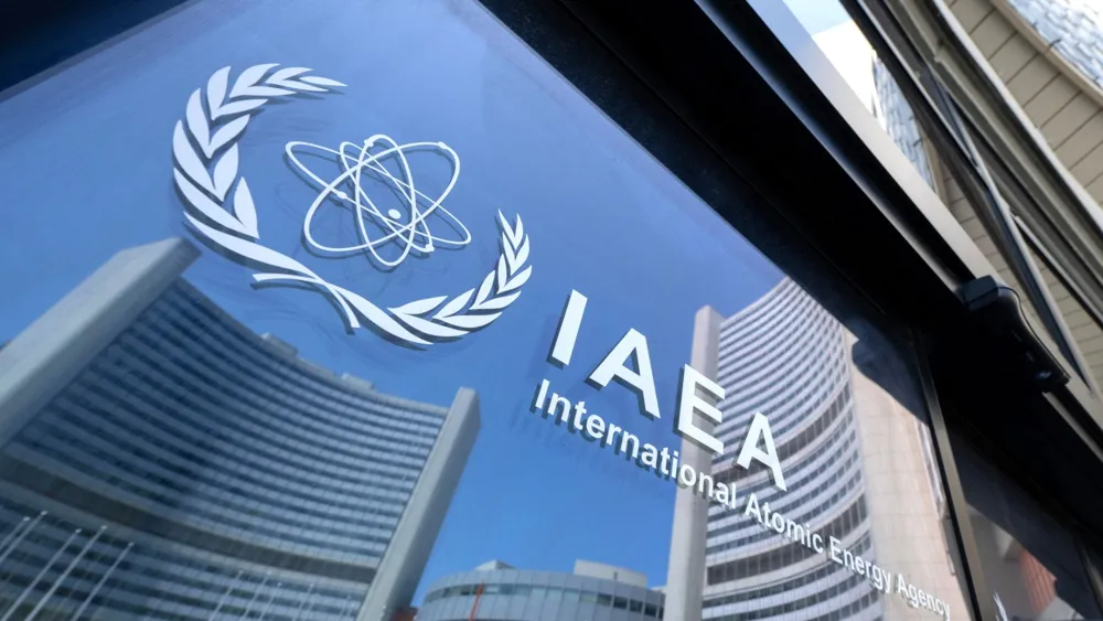 IAEA Inspectors Depart Iran Amidst Ongoing Tensions Over Nuclear Program