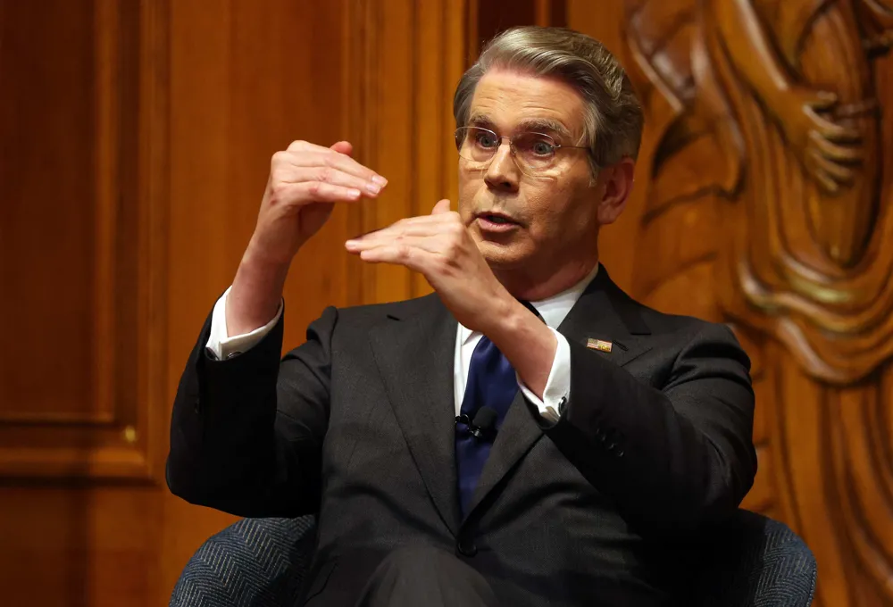 Implementation of 15% Global Tariff Expected This Week, US Treasury Secretary Says