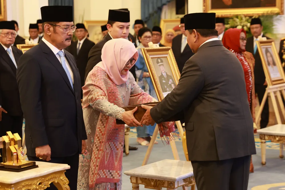 Indonesia Posthumously Honors Suharto as National Hero Amidst Controversy