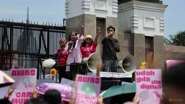 Indonesian Officer Fired Over Delivery Driver's Death Amid Ongoing Protests