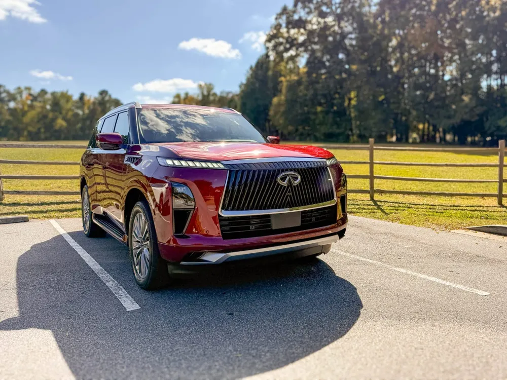 Infiniti QX80 Review: Competing Luxuriously with the Escalade