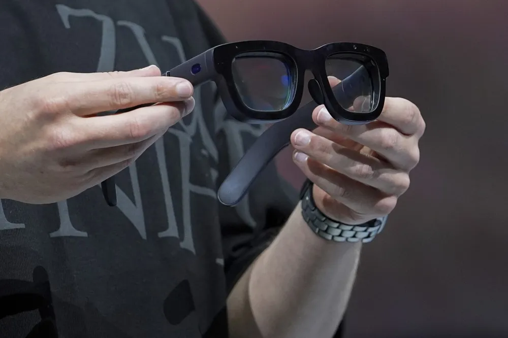 Meta Smart Glasses Used in New Orleans Terror Attack: Key Features and Concerns