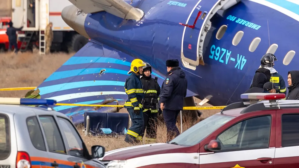 Investigation Into Azerbaijan Airlines Crash Questions Russian Air Traffic Control Actions