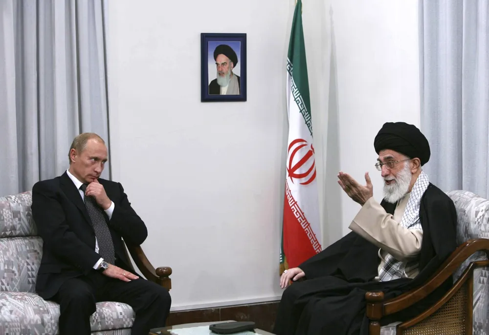 Russia and Iran Forge Robust Strategic Partnership Amid Geopolitical Pressures