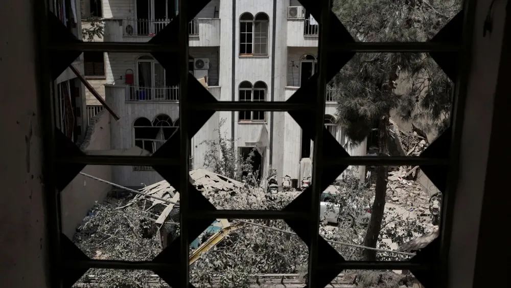 Iran Executes Three in Espionage Crackdown Following Regional Conflict