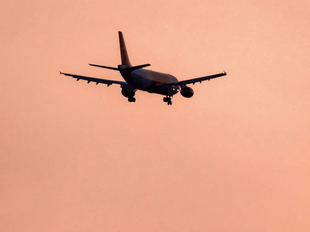 Iran Reopens Airspace Following Temporary Closure Amid Tensions with the US