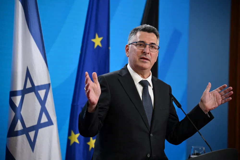 Israel Revokes Diplomatic Status of Dutch Diplomats Over Settlement Trade Ban
