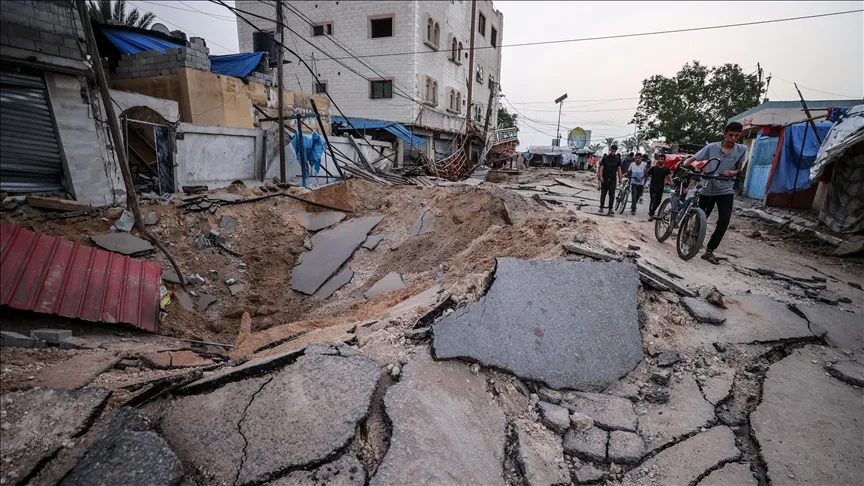 Israeli Air Strikes Hit Gaza Hospital, Sparking Controversy Over Civilian Safety and Military Claims