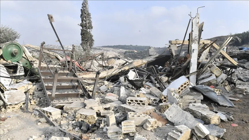 Israeli Airstrike in Lebanon's Ain el-Hilweh Camp Kills 13 Amid Escalating Tensions