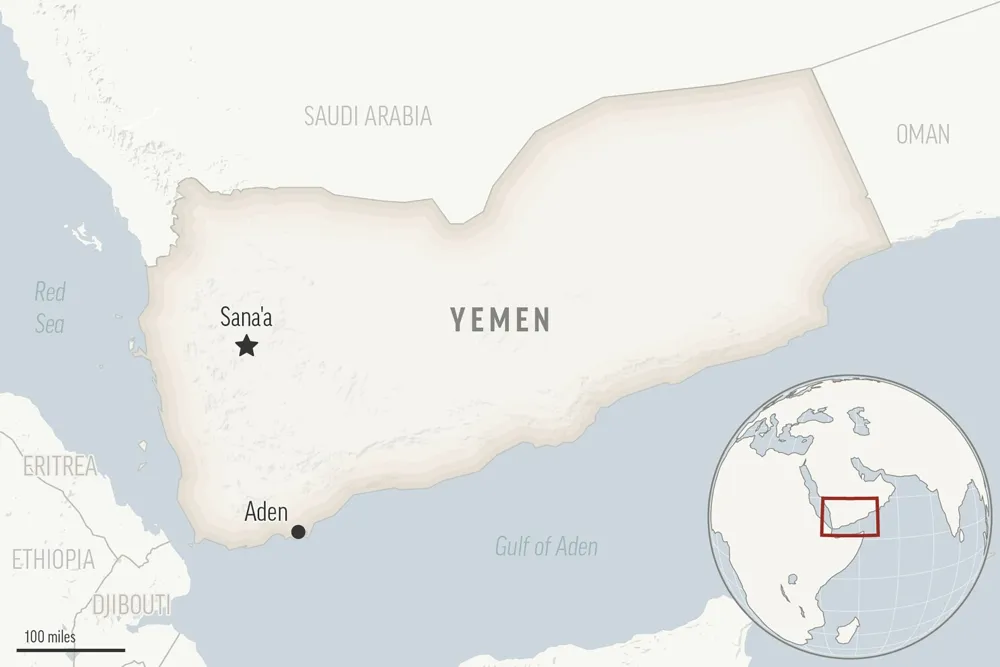 Israeli Airstrikes Target Yemen Airport Amid Civilian Flight Arrival, U.N. Delegation Present