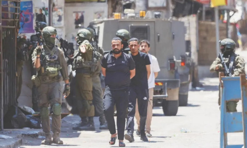 Continued Israeli Strikes Kill Over 60 Palestinians Near Aid Distribution Centers