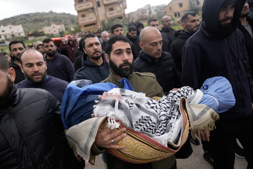 Israeli Forces Kill Palestinian Family, Including Two Children, in West Bank