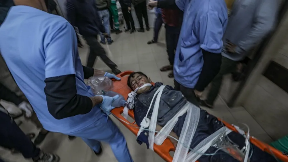 Israel's Airstrike Kills Palestinian Journalist Amid Ongoing Gaza Violence