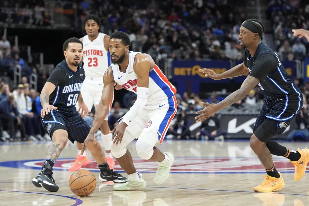 Jaden Ivey Injures Leg During Pistons' Win Over Magic