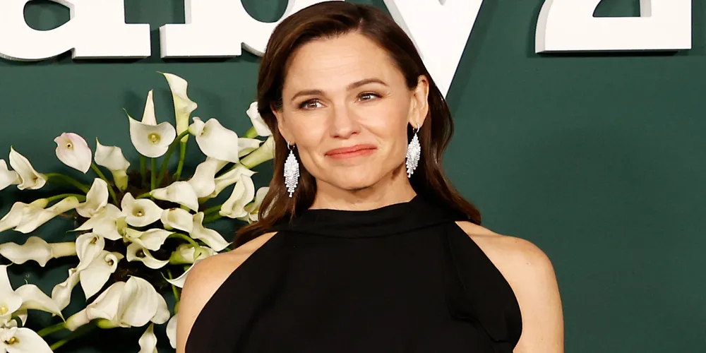 Jennifer Garner expresses survivor's guilt after losing a friend in devastating wildfires