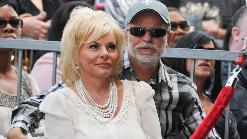 Jim Bakker, co-founder of 'The PTL Club', dies at 86 after a controversial legacy