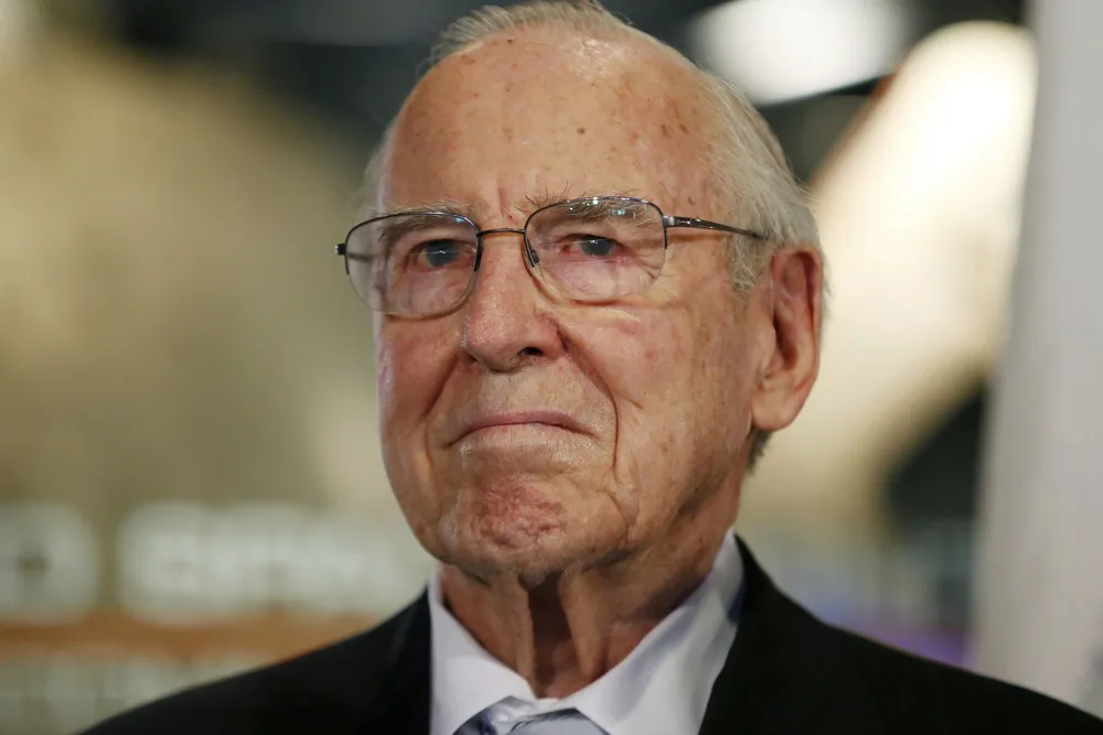 NASA Astronaut Jim Lovell, Apollo 13 Commander, Dies at 97