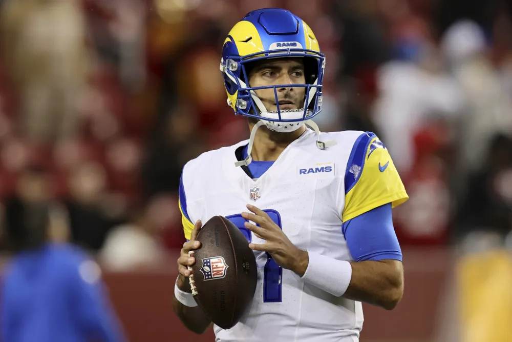 Jimmy Garoppolo to start for Rams in place of Matthew Stafford against Seahawks