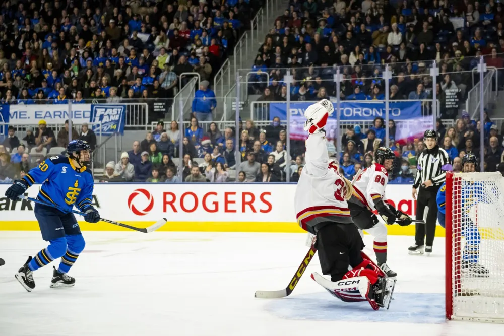 Jincy Roese's Late Goal Secures 2-1 Win for Ottawa Charge Against Toronto Sceptres