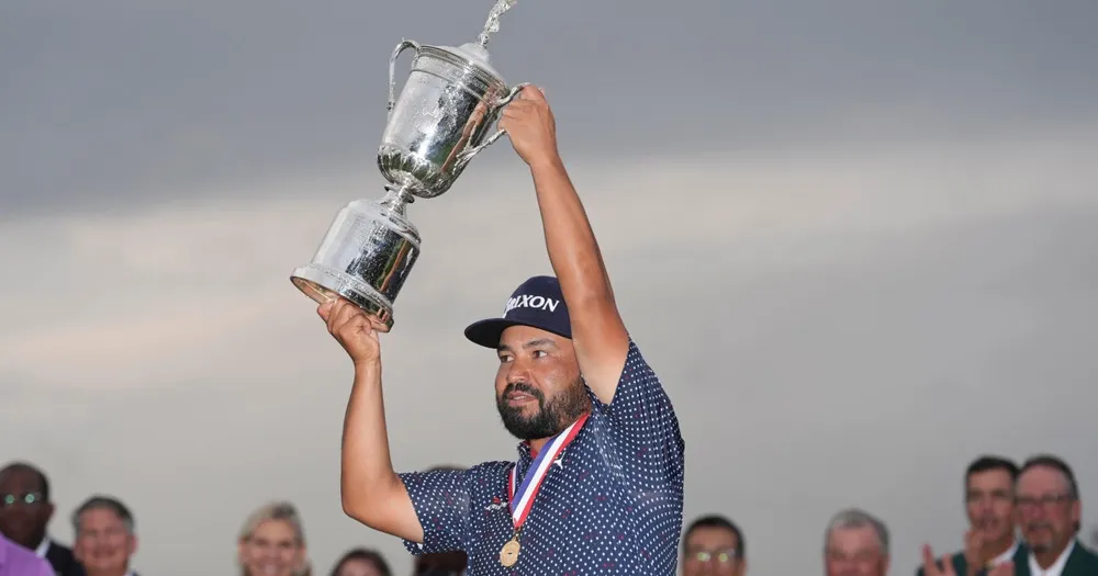 J.J. Spaun clinches first major title at rainy U.S. Open