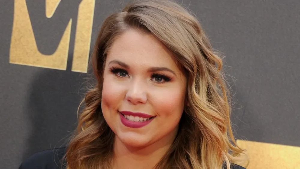 Kailyn Lowry Urges Caution Over Plastic Surgery After Emotional Regrets