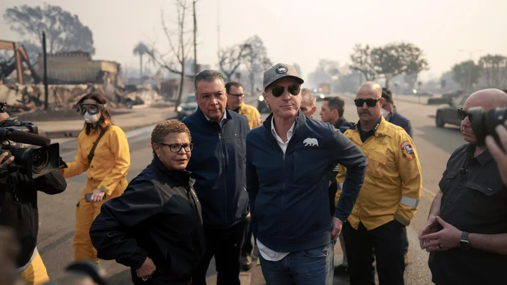 Karen Bass Refutes Claims of Firing L.A. Fire Chief Amid Wildfire Crisis