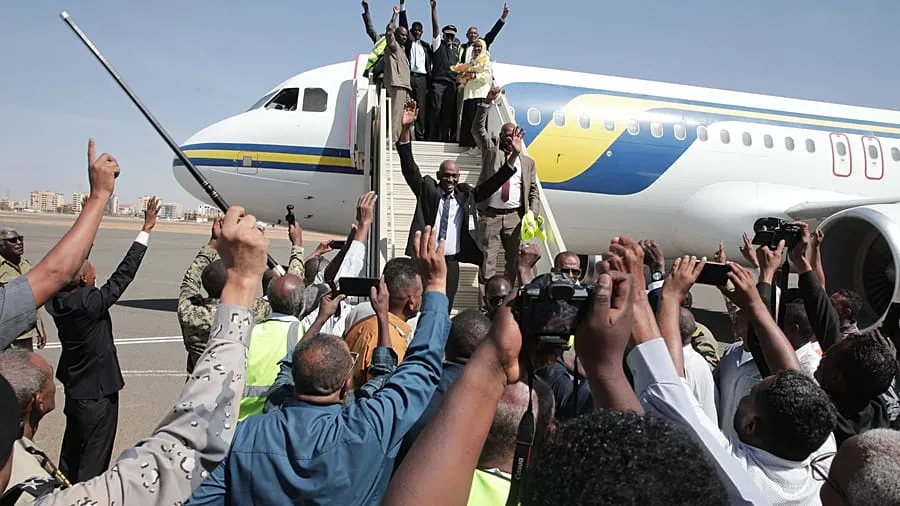 Khartoum Airport Welcomes Resumption of Domestic Flights Amid Conflict Recovery