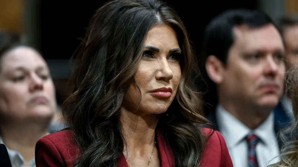 Kristi Noem's Purse Stolen in D.C. Containing $3,000 in Cash and Sensitive Items