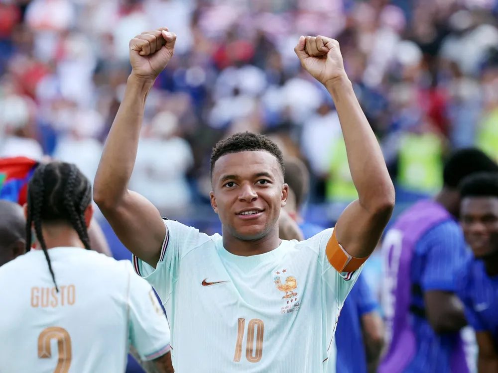 Kylian Mbappe shines as France secures semi-final berth with victory over Morocco