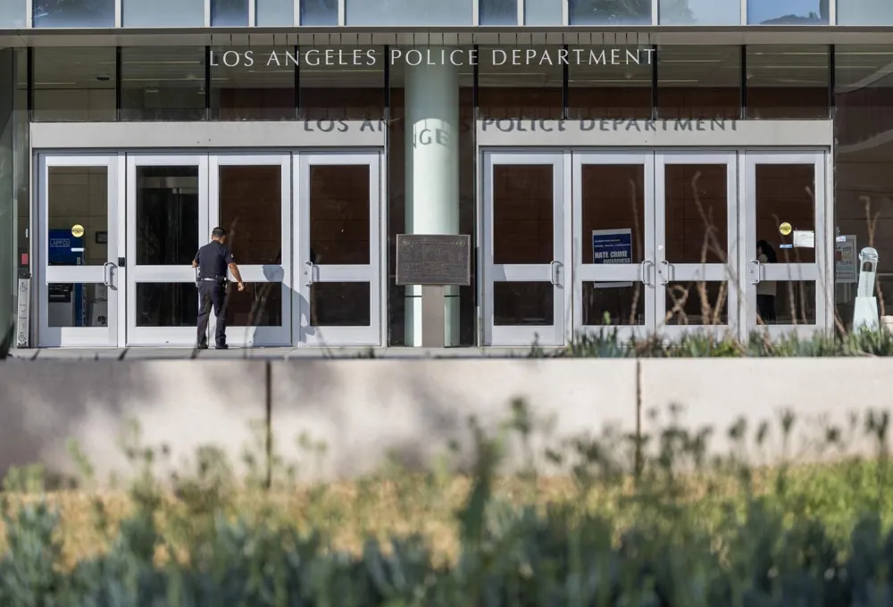 LAPD probes cyclist confrontation after video shows driver swerving through group