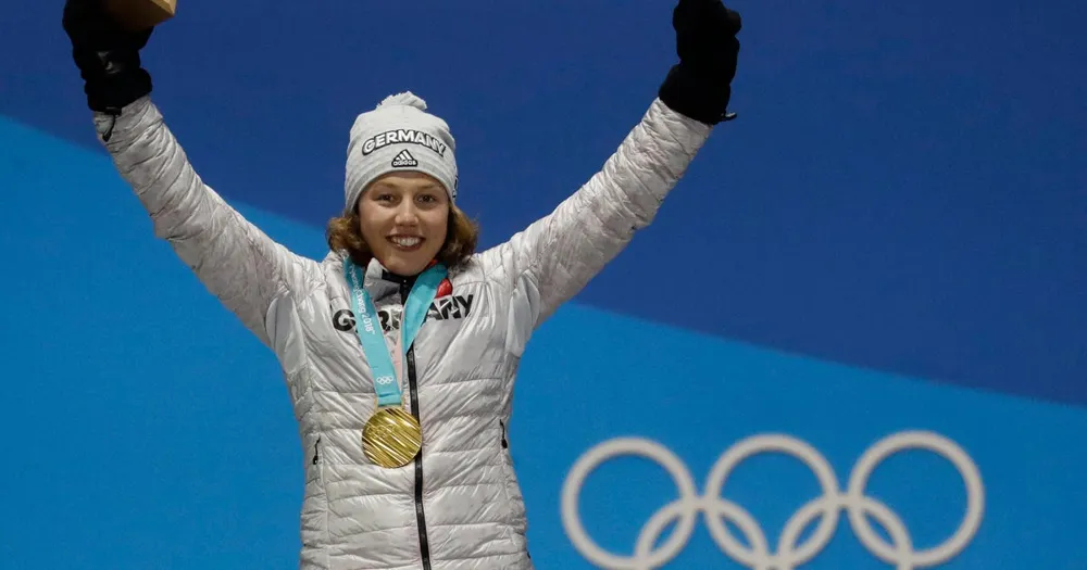 German biathlete Laura Dahlmeier dies in climbing accident in Pakistan