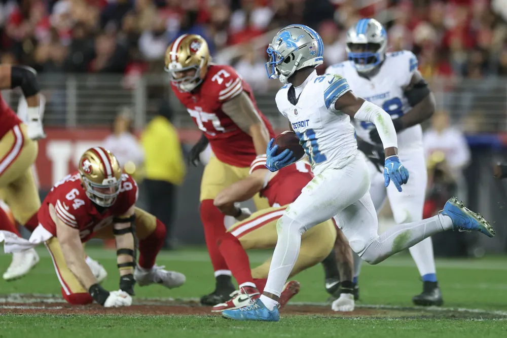 Lions Safety Celebrates Interceptions with Classic Dance Move from Former 49ers Star