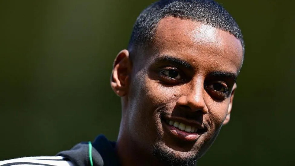 Liverpool seals record transfer of Alexander Isak from Newcastle for £130 million