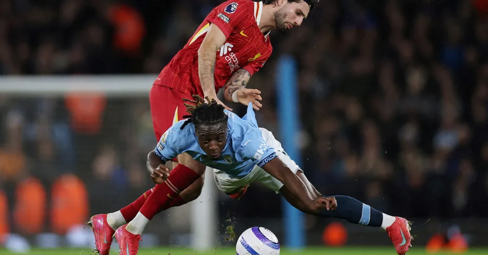 Liverpool Soars to 11 Points Clear with 2-0 Victory Over Manchester City