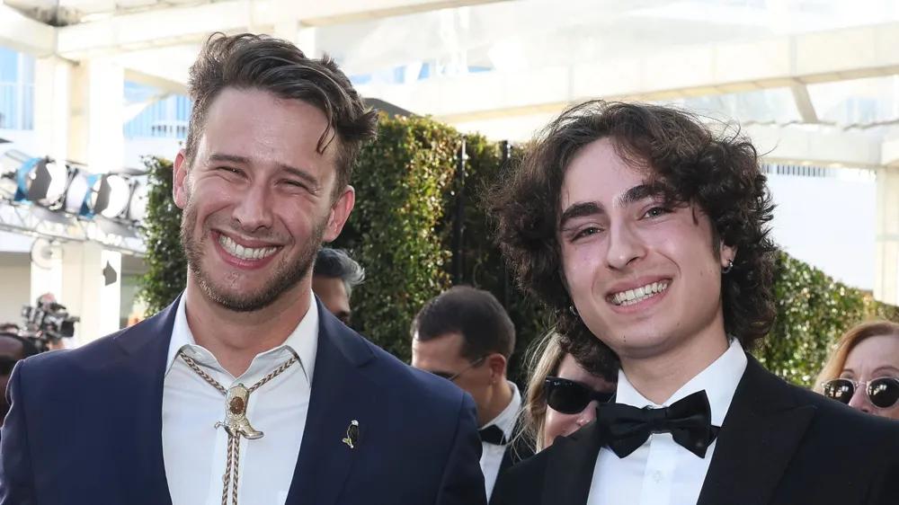 Look-Alikes of Timothée Chalamet and Glen Powell Steal the Show at Golden Globes