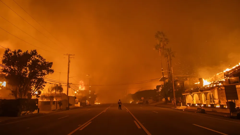 Los Angeles Fire Chief Declares Unpreparedness for Rampant Wildfires